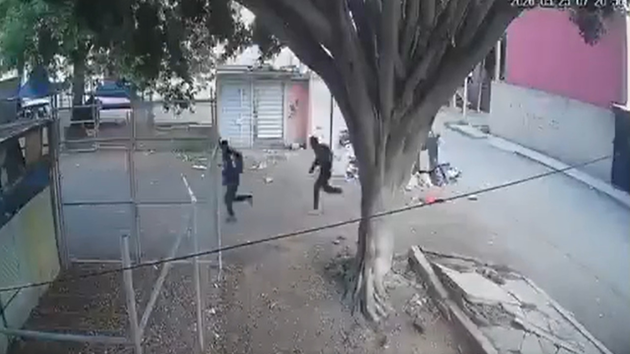 VIDEO: Estudiantes son perseguidos por sujetos armados en San Bartolo ¿Qué pasó?