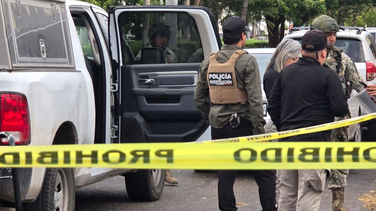 FOTOS: Atacan negocio de tiktoker Estef Monárrez en Culiacán; así ocurrió