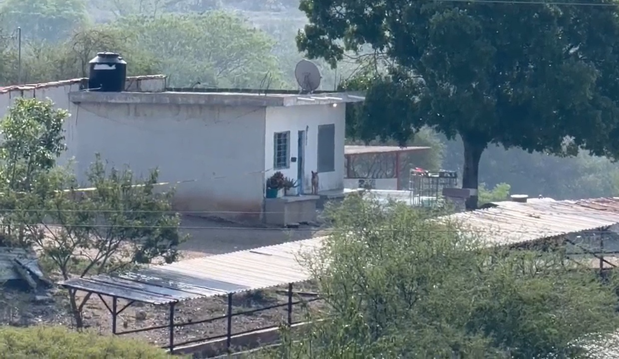 VIDEO: 'El 17 de mayo 2026 Puebla no lo podrá olvidar': Con canción, pobladores de Tehuitzingo exigen justicia por multihomicidio en rancho