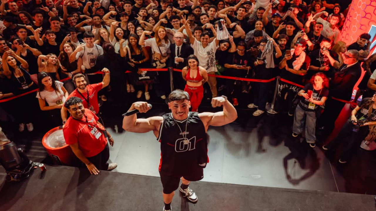 Influencer fitness de 22 años es encontrado sin vida: Se sospecha de hipoglucemia