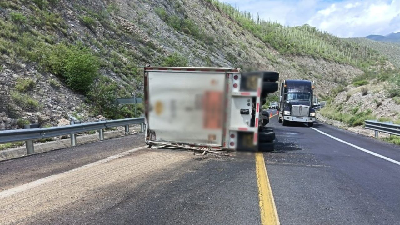 ¡Precaución! Accidente en la carretera Cuacnopalan