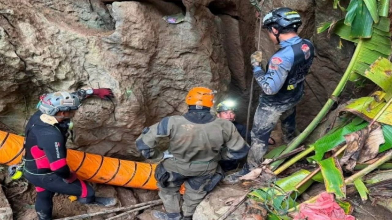 VIDEO: Encuentran a cinco personas atrapadas en cueva de Laos tras casi una semana