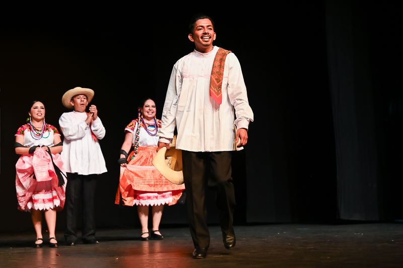 Danza Folklórica/danza_folklorica_125.jpg