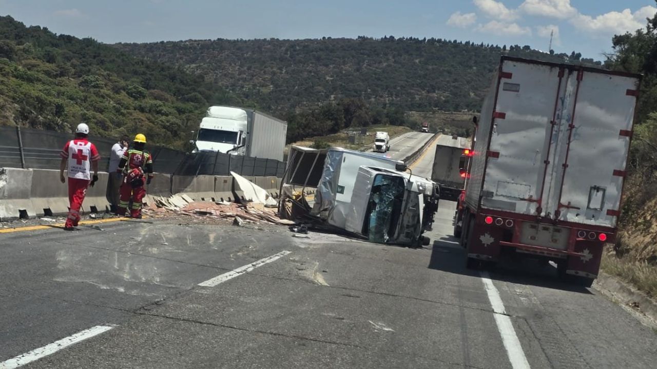 VIDEO: Así se vio la aparatosa VOLCADURA en el Arco Norte HOY ¿Hay paso?