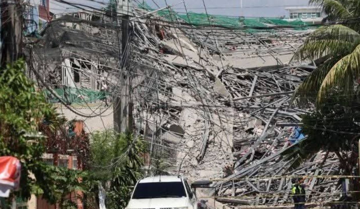 FOTOS Y VIDEO: Derrumbe de edificio deja al menos un muerto y varios desaparecidos HOY