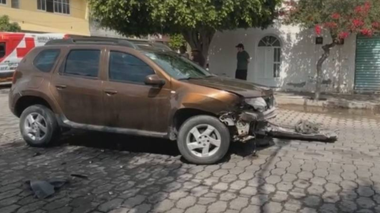 IMÁGENES: Fuerte choque en Tehuacán deja a una persona lesionada