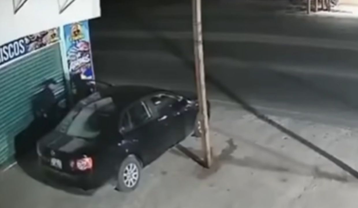 VIDEO: Captan MOMENTO EXACTO de robo a marisquería en San Ap