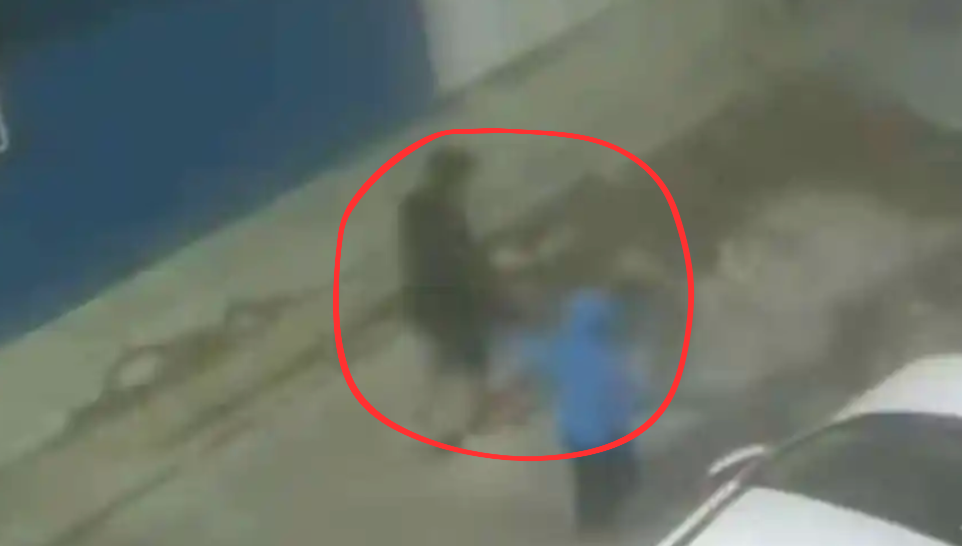 VIDEO: revelan video de cómo sujeto sustrajo a menor de 6 añ