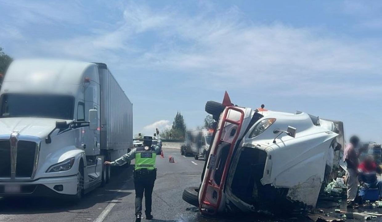 ¡Tómelo en cuenta! Se registra cierre en la carretera de Izúcar de Matamoros HOY